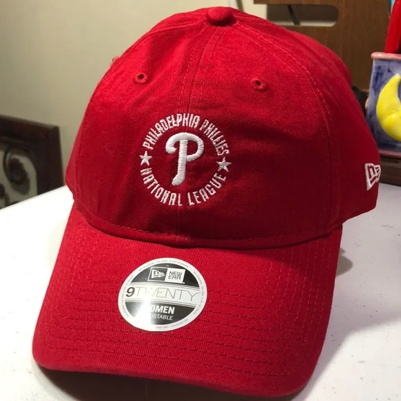 Philadelphia Phillies MLB New Era 9TWENTY Women’s Adjustable Baseball Hat Cap OS - Picture 1 of 8